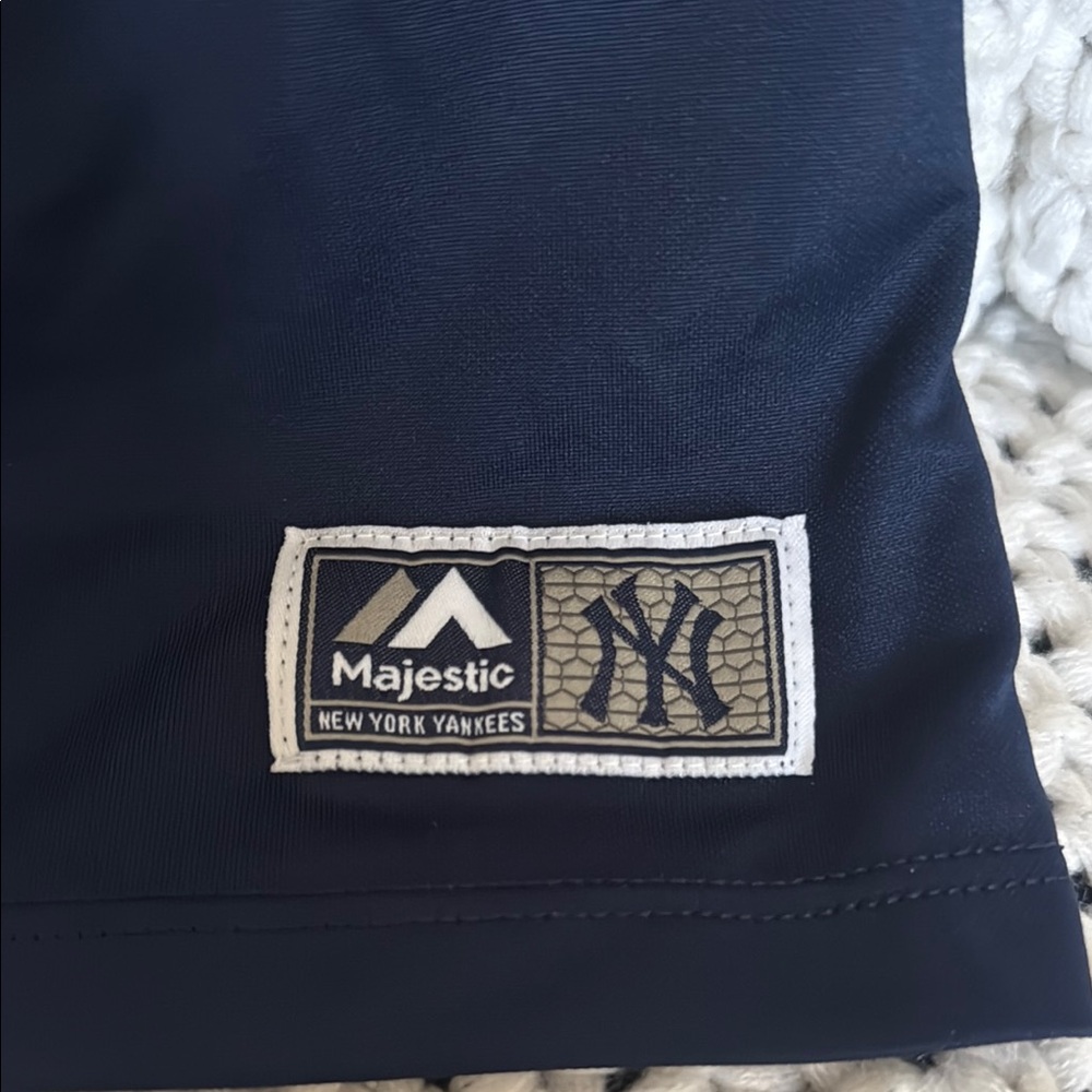 New York Yankees jersey like T-Shirt - Picture 2 of 4